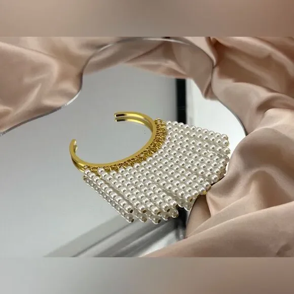 Gold & Pearl Fringe Bracelet – Glamorous and Unique - Picture 8 of 9